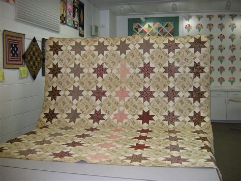  Quaker Quilt의 환상적인 패턴과 따스한 정서