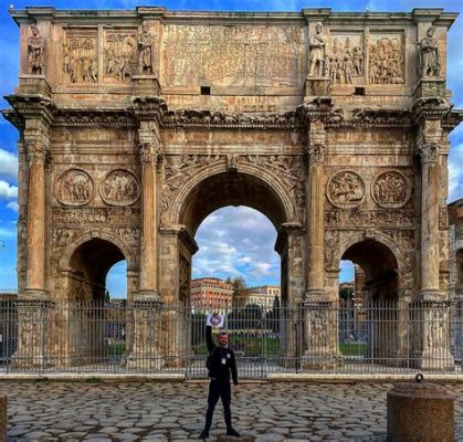 “The Triumphal Arch” of Ebn al-Zayn: An Ode to Architectural Splendor and Intricate Geometric Designs!